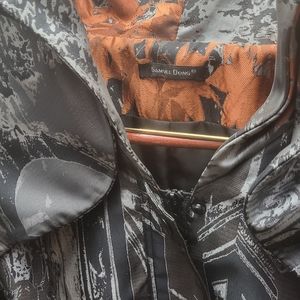 Cute sexy bubble dress and matching purse.